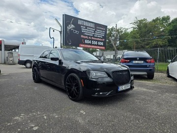 Chrysler 300C II Sedan Facelifting 3.6 V6 286KM 2018 Chrysler 300C 3.6 Benzyna 286 KM, Skóra, Alu