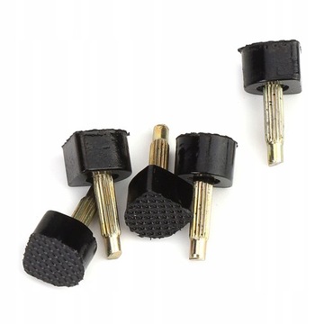 FLEKI DO BUTÓW Z CIENKIM BOLCEM 9X9mm