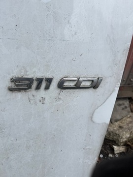 LOGO SPRINTER 907 910 2018-2024 ZNAKY 311 CDI