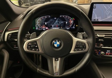 BMW Seria 5 G30-G31 Touring Facelifting 3.0 530d 286KM 2022 BMW Seria 5 530d xDrive, PAKIET SPORTOWY M PRO, Faktura, Bezwypadkowy 3.0, zdjęcie 19