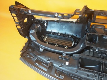 Volvo V40 II Deska Rozdzielcza Konsola RHD UK