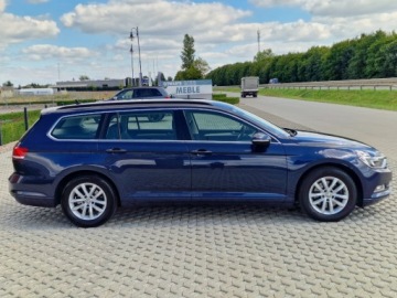 Volkswagen Passat B8 Variant 2.0 TDI BlueMotion SCR 150KM 2016 Volkswagen Passat 2.0 150Ps DSG Navi Alu Zarej.PL Gwarancja 2.0 Diesel, zdjęcie 36