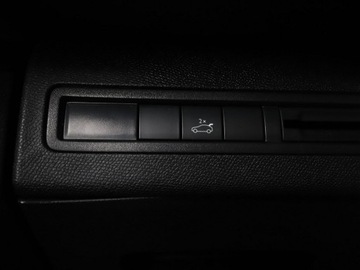 Peugeot 3008 II Crossover 2.0 BlueHDi 180KM 2016 Peugeot 3008 automat skóra panorama full LED navi, zdjęcie 38