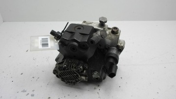 AUDI A8 D3 057130755K ČERPADLO VSTŘIKOVAČE 4.2 TDI