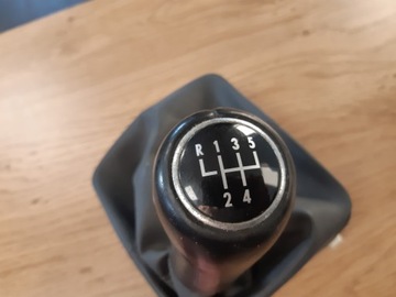 VW POLO V 6R 09-13 MIESZEK GAŁKA ZMIANY BIEGÓW