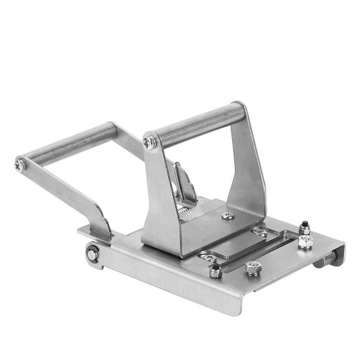 Многофункциональный ручной инструмент для обрезки стальных кромок.