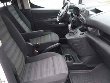 Opel Combo E Kombivan 1.5 Diesel 131KM 2018 Opel Combo 1.5 CDTI, Salon Polska, Serwis ASO, zdjęcie 8