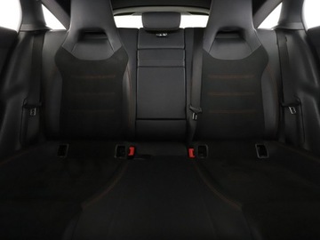 Mercedes CLA C118/X118 Shooting Brake Plug-In 1.3 250e 218KM 2023 Mercedes CLA 250 PHEV full LED skóra/alcantara, zdjęcie 17