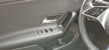 Mercedes Klasa A W177/V177 2023 MERCEDES-BENZ A180d! Stan idealny!, zdjęcie 27