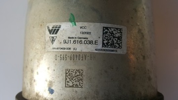 TLUMIČ PRAVÝ PŘEDNÍ PORSCHE TAYCAN 9J1616038E DEMONTÁŽ