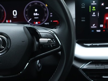 Skoda Octavia III Kombi Facelifting 1.5 TSI ACT 150KM 2020 Skoda Octavia 1.5 TSI, Salon Polska, Serwis ASO, zdjęcie 19