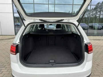 Volkswagen Golf VII Variant Alltrack Facelifting 2.0 TDI-CR BMT 184KM 2019 Volkswagen Golf Alltrack Kamera, Grzane fotele,LED, zdjęcie 28