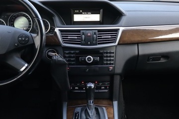 Mercedes Klasa E W212 Kombi 250 CGI BlueEFFICIENCY 204KM 2010 Mercedes E E 250, Automat, Skóra, Navi, Klima, zdjęcie 11
