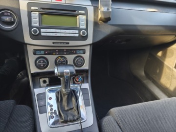 Volkswagen Passat B6 Variant 2.0 TDI PD-DPF 140KM 2006 VOKSWAGEN PASSAT AUTOMAT 140 KM, zdjęcie 12