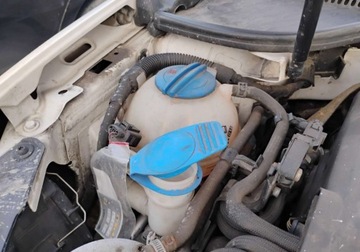 Volkswagen Golf VI Hatchback 5d 1.6 TDI-CR DPF BlueMotion 105KM 2011 Volkswagen Golf 2011r, 1.6 TDI. Delikatnie uszko. Jezdzi. 1.6 Diesel 105KM, zdjęcie 17