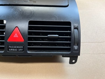 VW Touran I дефлектор среднего вещевого отделения 1T1819728B 1T1857921B