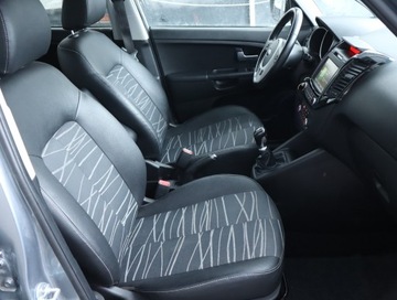 Kia Venga Mikrovan Facelifting 1.6 DOHC 124KM 2018 Kia Venga 1.6 CVVT, Salon Polska, 1. Właściciel, zdjęcie 8