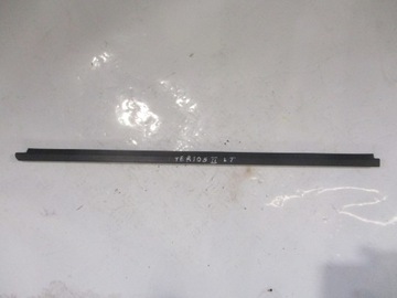 LIŠTA ZHRNUJÍCÍ DVEŘE ZADNÍ LEVÝ DAIHATSU TERIOS II 06-