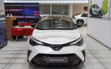 Toyota C-HR I Crossover Facelifting 2.0 Hybrid Dynamic Force 184KM 2022 Toyota C-HR 2.0 Hybrid GR Sport 2.0 Hybryda 184KM