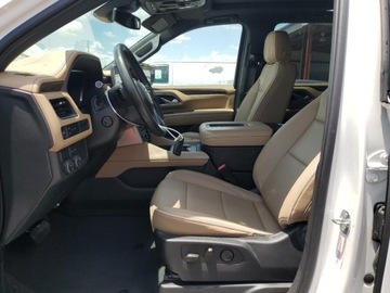 Chevrolet Suburban GMT900 2023 Chevrolet Suburban C1500 Premier 2023 5.3l 5.3 Benzyna 355KM, zdjęcie 7