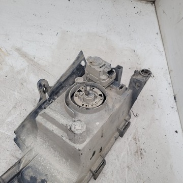 67723005 SVĚTLOMET PRAVÝ PEUGEOT PARTNER