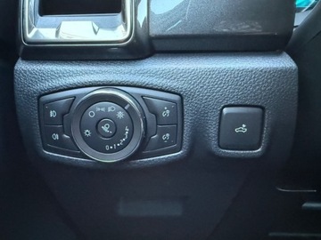 Ford Ranger V Podwójna kabina Facelifting 2019 2.0 EcoBlue 213KM 2021 Ford Ranger RadarAsystentPDCNaviLedFull OpcjaNowy Rozrzad 2.0 Diesel, zdjęcie 23