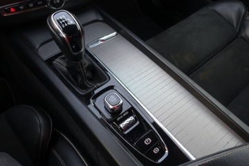 Volvo XC60 II Crossover D3 150KM 2018 Volvo XC 60 R-Design Czujniki park. Tempomat Klima 2strefowa HAK FV23, zdjęcie 20