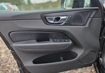 Volvo XC60 II Crossover T6 310KM 2019 Volvo XC 60 Rezerwacja 310KM AWD Masaze HAK Head-UP 2.0 Benzyna 310KM, zdjęcie 21