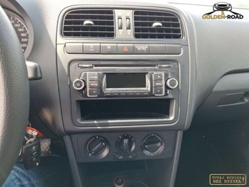 Volkswagen Polo V Hatchback 5d 1.2 70KM 2012 Volkswagen Polo 1,2 benz klima elektryka alu wspomaganie oplacony 1.2 69KM, zdjęcie 12