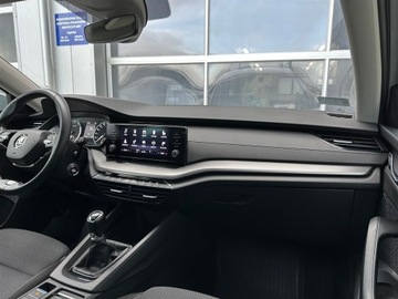 Skoda Octavia IV Liftback 1.5 TSI EVO 150KM 2021 Skoda Octavia 1.5TSI 150KM Ambition l Reflektory L, zdjęcie 13