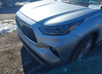 Toyota Highlander III 2023 Toyota Highlander Platinum, od ubezpieczalni 2.4 Benzyna 265KM, zdjęcie 3