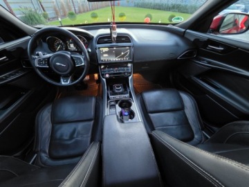 Jaguar XE Sedan 2.0 i4 180KM 2017 Jaguar XE 2.0 180PS Skora Navi Panorama Zarej.PL Gwarancja 2.0 Diesel, zdjęcie 16