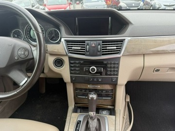 Mercedes Klasa E W212 Kombi 220 CDI BlueEFFICIENCY 170KM 2010 Mercedes E 220 2.2 Diesel 170KM Automat, zdjęcie 10
