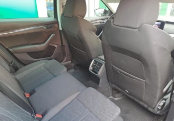 Skoda Octavia IV Liftback 1.5 TSI EVO 150KM 2023 Skoda Octavia Style Aktywny Tempomat Klimatyzacja Lopatki 1.5 Benzyna, zdjęcie 10