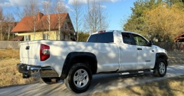 Toyota Tundra II 2014 Toyota Tundra Toyota Tundra 5.7 4x4 Double Cab Limited 5.7 Benzyna 381KM, zdjęcie 6