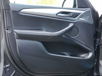 BMW X4 G02 SUV Facelifting 2.0 20d 190KM 2024 BMW X4 BMW X4 xDrive20d 2.0 Diesel 190KM, zdjęcie 17