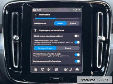 Volvo XC40 Crossover Facelifting 2.0 B4 197KM 2025 Volvo XC 40 FV23% SalonPL B4B Plus Black Edition W, zdjęcie 20