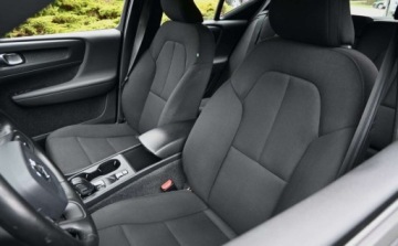 Volvo XC40 Crossover 2.0 D3 150KM 2019 Volvo XC 40 2,0 D 150 KM Geatronic FULL LED Klimatronic Kamera 2.0 Diesel, zdjęcie 24
