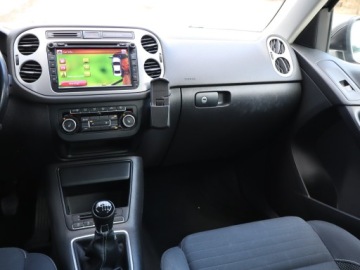 Volkswagen Tiguan I SUV Facelifting 2.0 TDI CR DPF BlueMotion 140KM 2014 VW Tiguan 2.0 TDI, Xenon, Bi-Xenon, Klima, zdjęcie 7