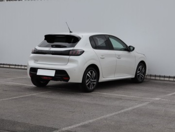 Peugeot 208 II Hatchback 1.2 PureTech 130KM 2022 Peugeot 208 1.2 PureTech, Salon Polska, zdjęcie 4