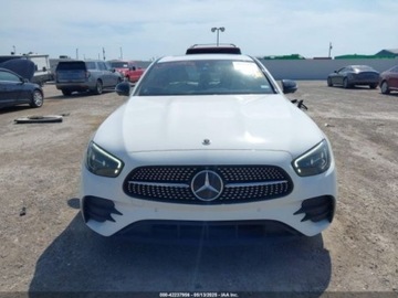 Mercedes Klasa E W213 2022 Mercedes-Benz Klasa E Mercedes-Benz E-Class 350 2.0 Benzyna 255KM, zdjęcie 1