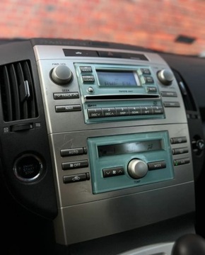 Toyota Corolla Verso E120 1.8 VVT-i 130KM 2005 Toyota Corolla Verso automat 7-osobowy Klima Gwarancja w cenie Warszawa VL, zdjęcie 19