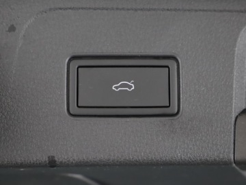 Volkswagen Passat B8 Variant Facelifting 2.0 TDI SCR 200KM 2023 Volkswagen Passat Alltrack | APP | Panorama | Hak, zdjęcie 22