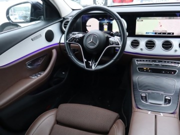 Mercedes Klasa E W213 Kombi Facelifting 2.0 E220d 194KM 2021 Mercedes E E 220 d, Salon Polska, 1. Właściciel, zdjęcie 6