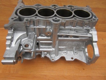 HYUNDAI KIA 1.6 G4FC BLOK 21111-2B000 MISKA KORBOWÓD TŁOK GŁOWICA
