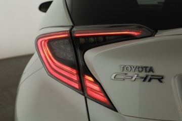 Toyota C-HR I Crossover 1.8 Hybrid 122KM 2018 Toyota C-HR 1.8 Hybrid, Salon Polska, Serwis ASO, zdjęcie 19
