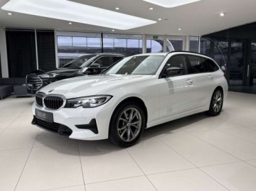 BMW Seria 3 G20-G21 Touring 2.0 320i 184KM 2021 BMW Seria 3 Sport Line Panorama CarPlayAndroid Auto Nawigacja 2.0