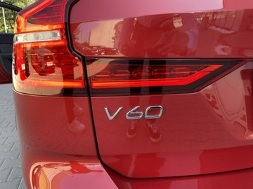 Volvo V60 II  Kombi Facelifting 2.0 B4 B 197KM 2024 Volvo V60 B4 B Plus Dark, DEMO!, zdjęcie 27
