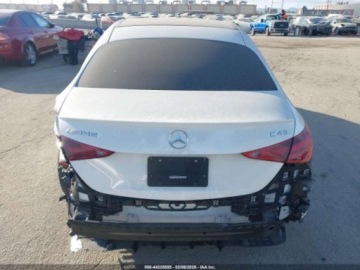 Mercedes Klasa C W206 2024 Mercedes-Benz Klasa C 43 AMG 4Matic 2024 2.0 Benzyna 402KM, zdjęcie 4