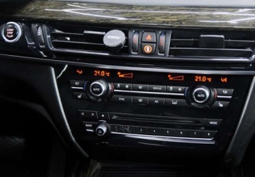 BMW X5 F15 2016 BMW X5 3.0 benzyna 306 KM 3.0 Benzyna 306KM, zdjęcie 26